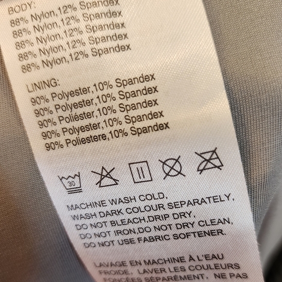 NWT Libin skort. Stretch waist. Pockets. Women's size Large. Upf 50+. Waterproof - Picture 13 of 16